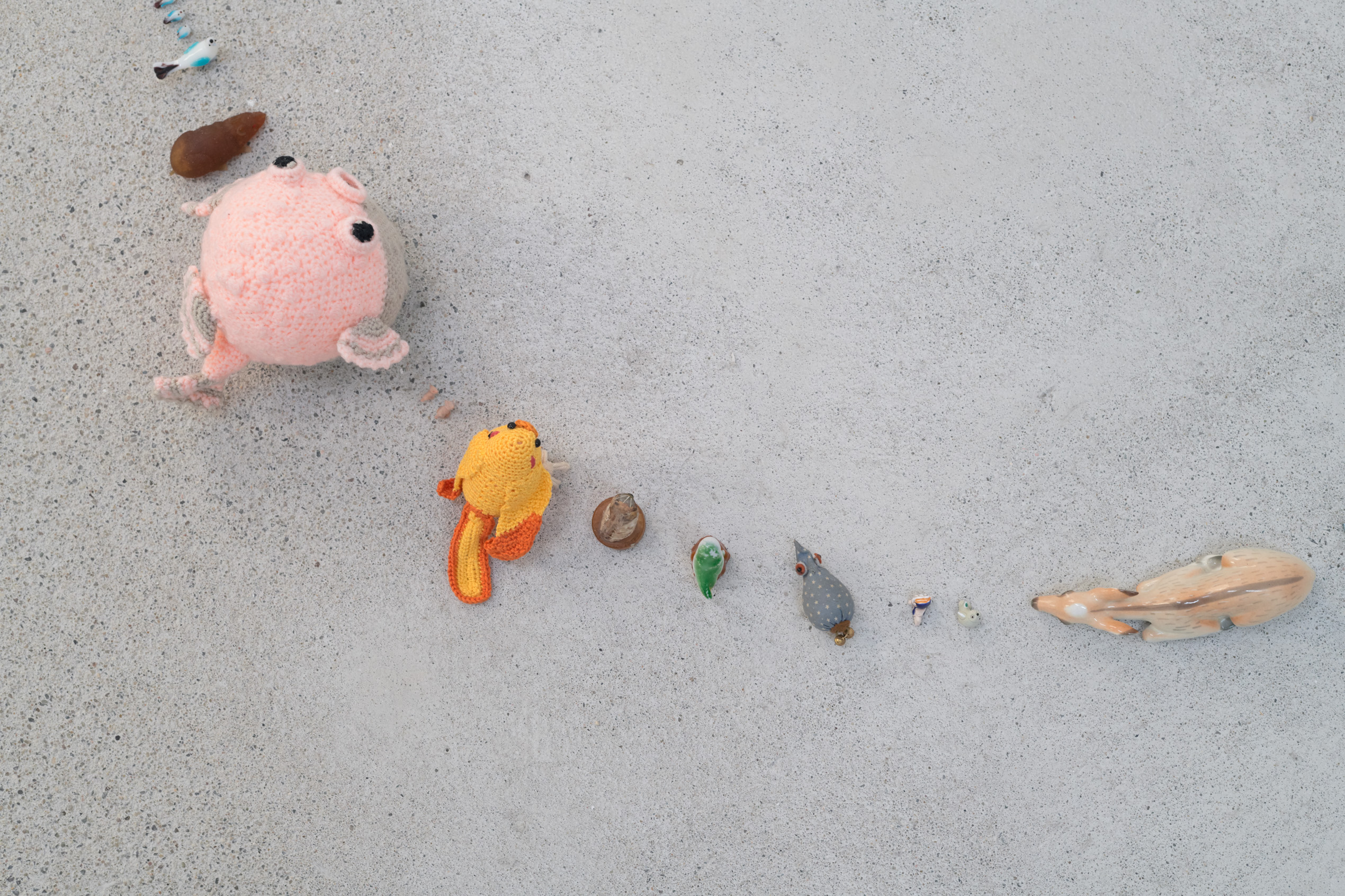 Emily Jones, The Lookers, Porcelain, glass, wicker, plastic, rubber, cotton & wooden animal figures, lollipop (detail) Emily Jones, The Lookers, Porcelain, glass, wicker, plastic, rubber, cotton & wooden animal figures, lollipop (detail)