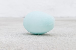 Kerstin von Gabain: Avocado (light blue), 2020; wax