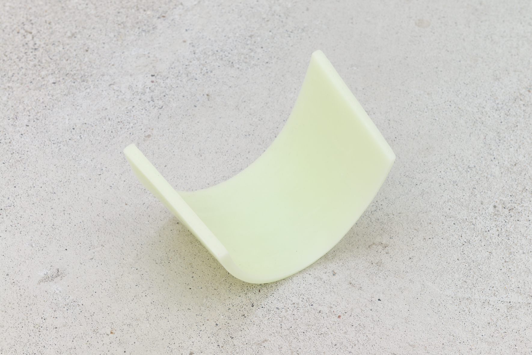 Kerstin von Gabain: Shell (light green), 2020; wax Kerstin von Gabain: Shell (light green), 2020; wax